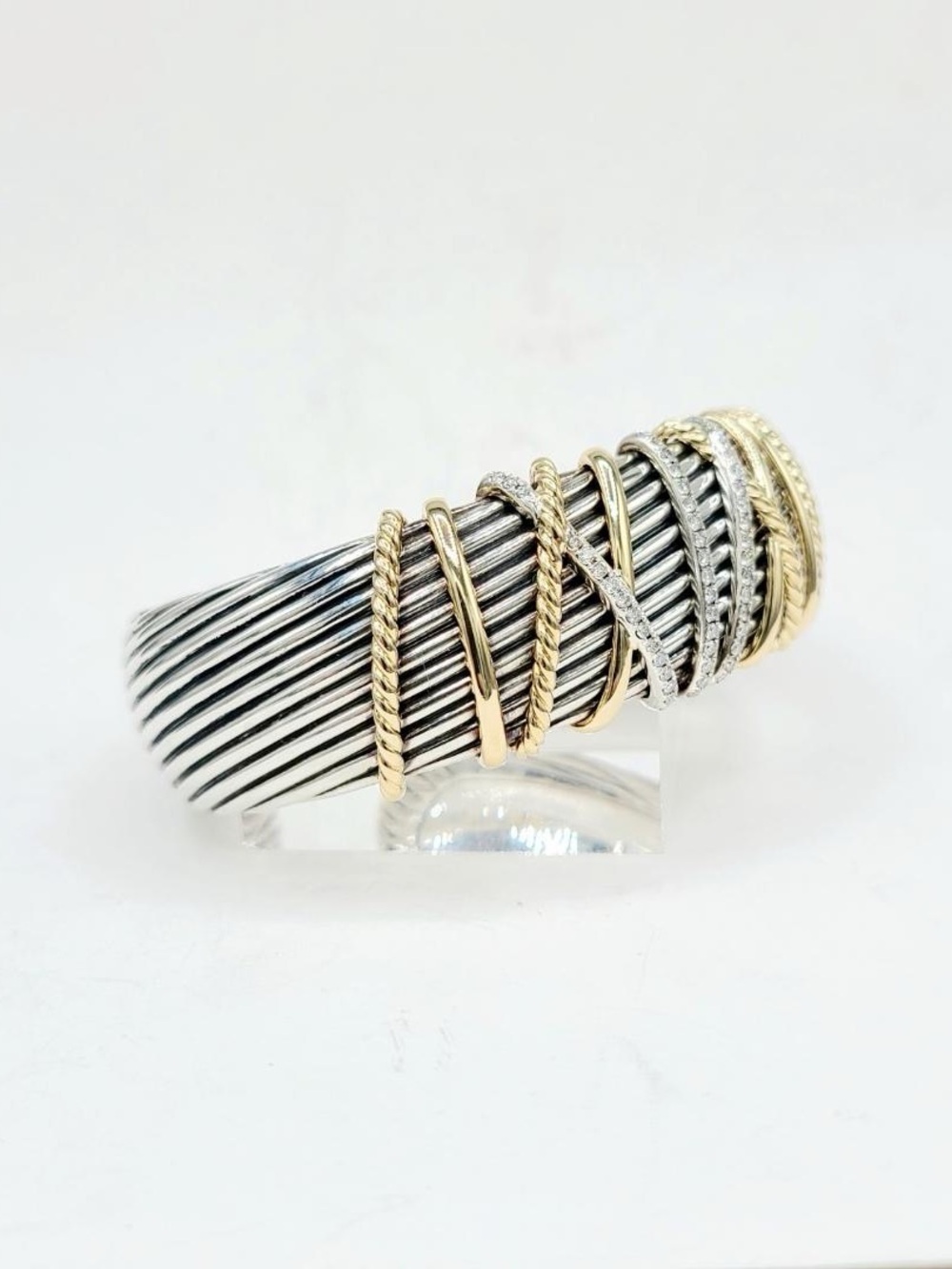David Yurman Helena Cuff Bracelet With 18k Gold And Pave Diamonds - Picture 5 of 16